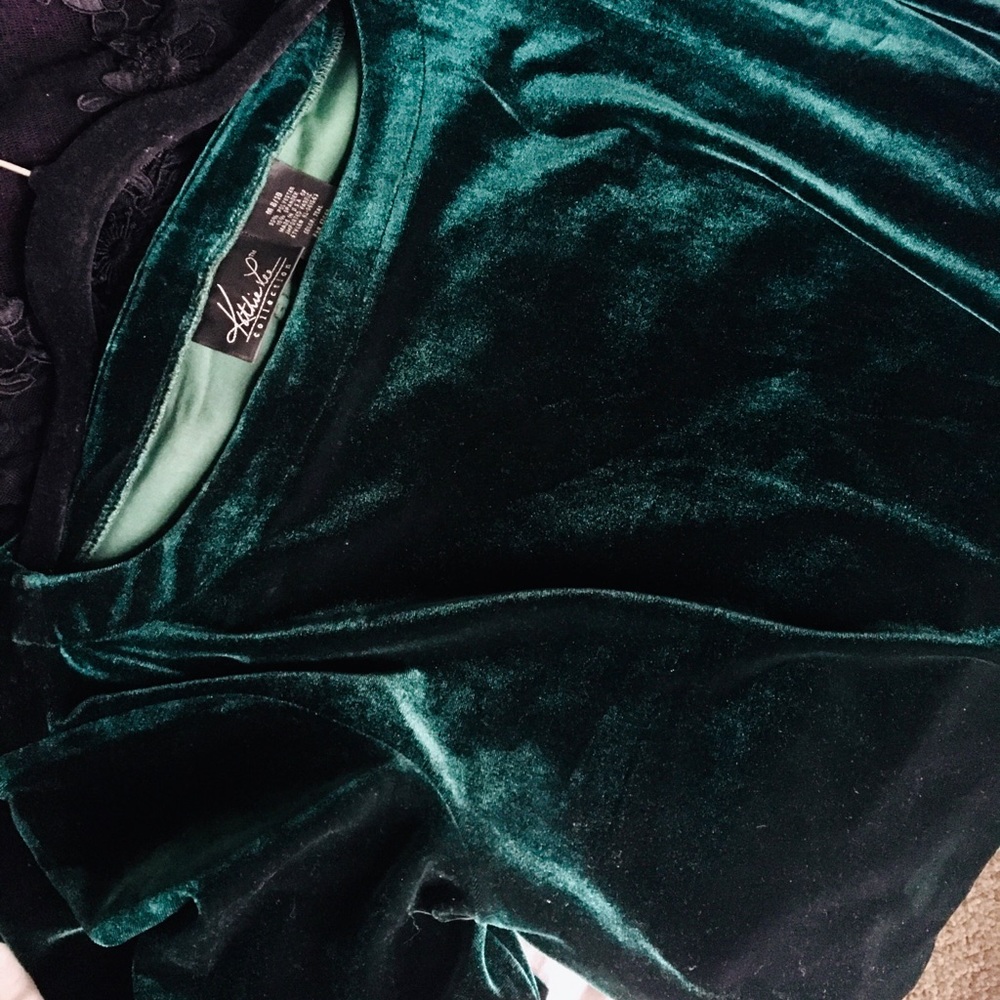 Kathie Lee Collections Vintage Velvet Dress